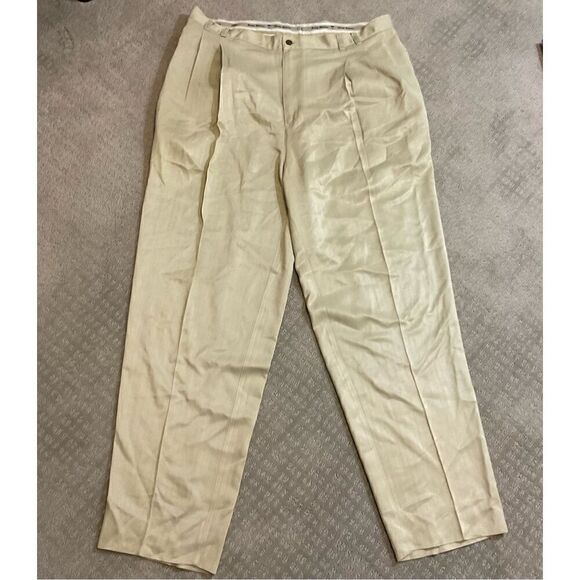 Tommy Bahama Mens Relaxed Fit Pleated Front 100% Silk Dress Pants Beige Size 42 - Picture 7 of 9